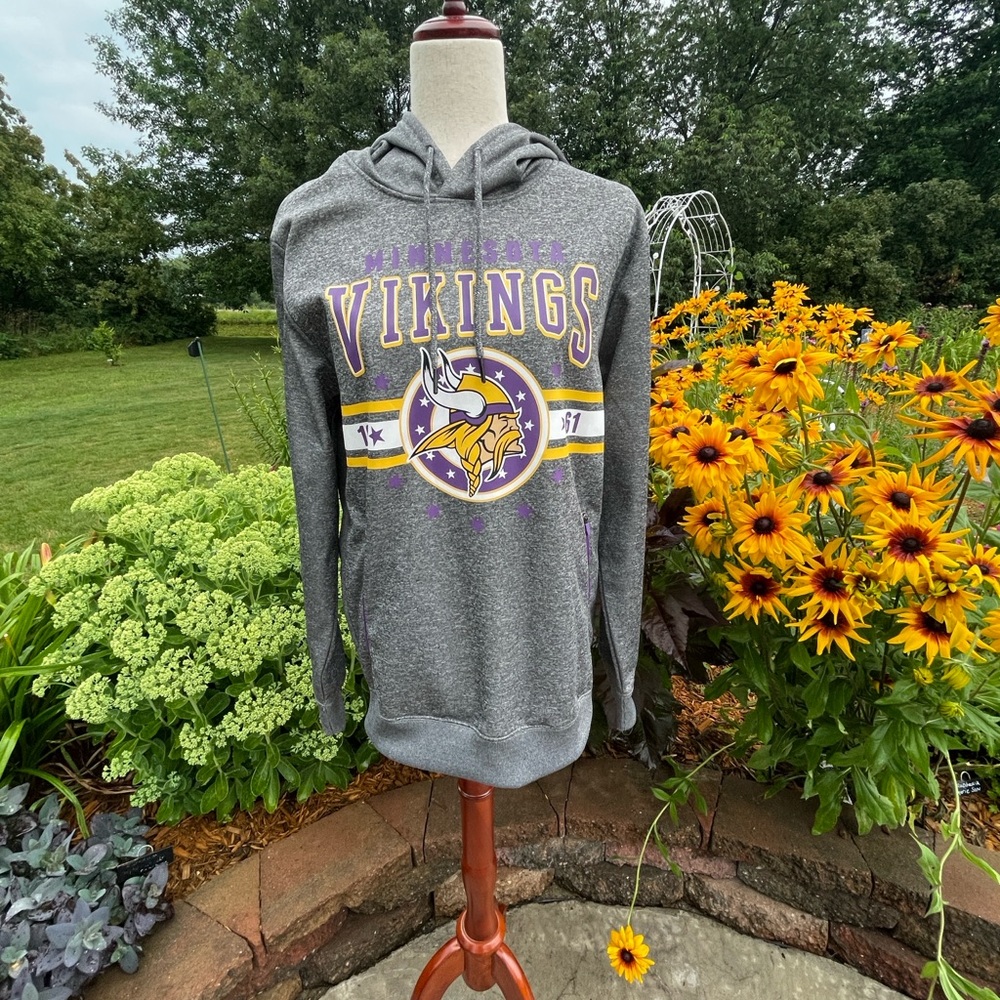 NWT Minnesota Vikings Sweatshirt